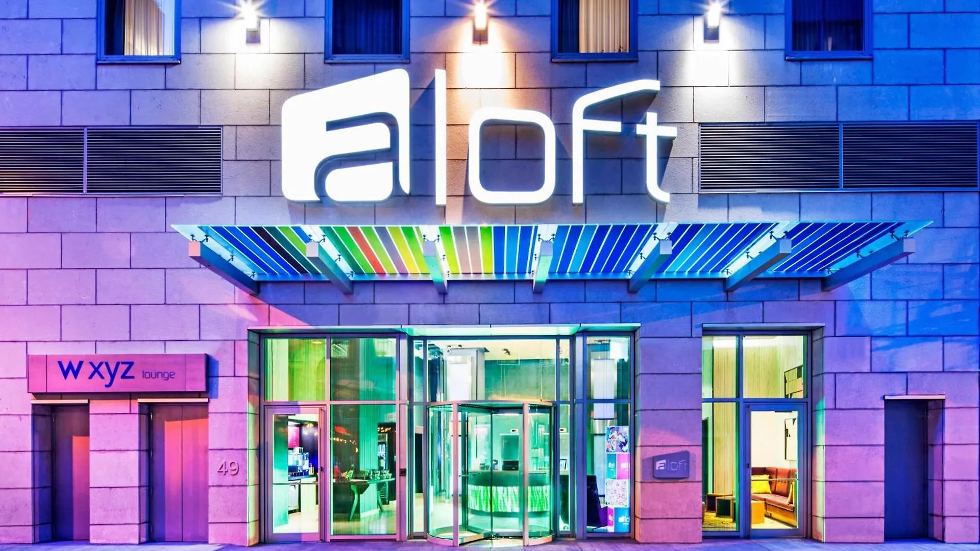 Aloft Manhattan Downtown Financial - District contacts